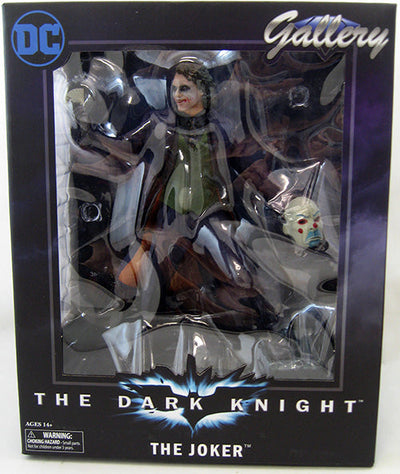 Diamond Select Batman: Dark Knight - Joker PVC Diorama