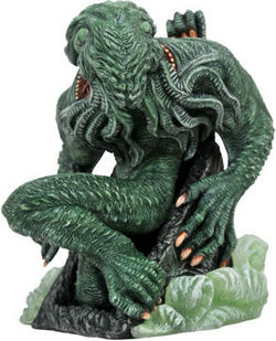 Diamond Select Toys Cthulhu Gallery Diorama, front view