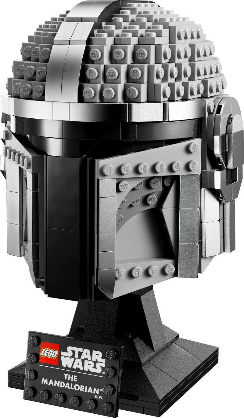 LEGO Star Wars 75328 The Mandalorian Helmet boxed set